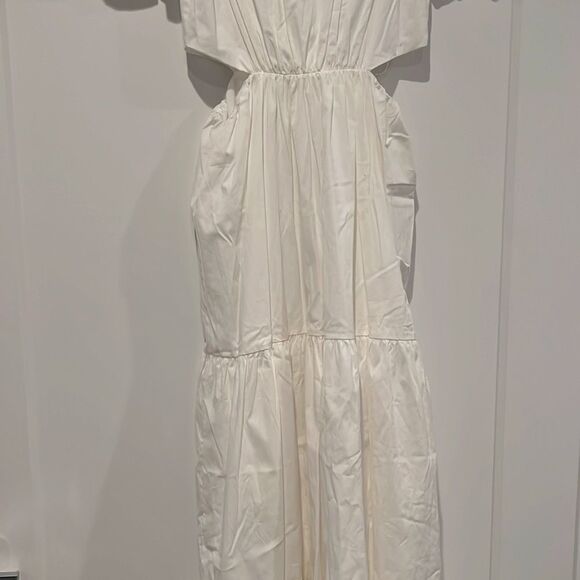 Bloomingdale's - NWT Plaza Cutout Puff Sleeve Maxi Dress - Picture 6 of 7